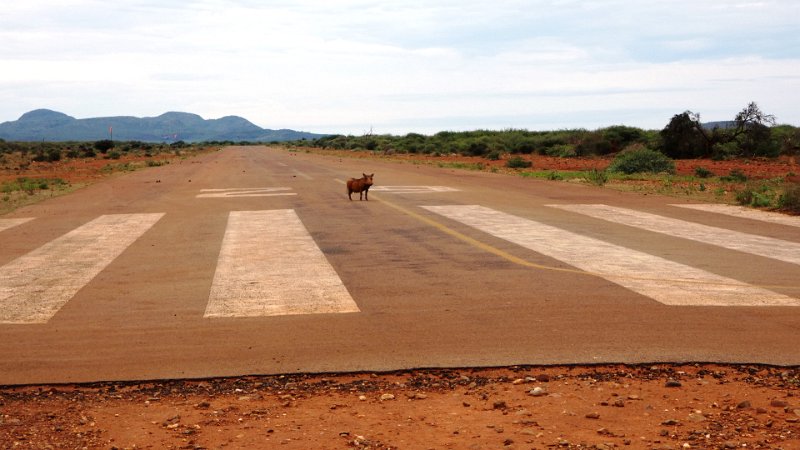 aag.jpg - Madikwe Western Airstrip