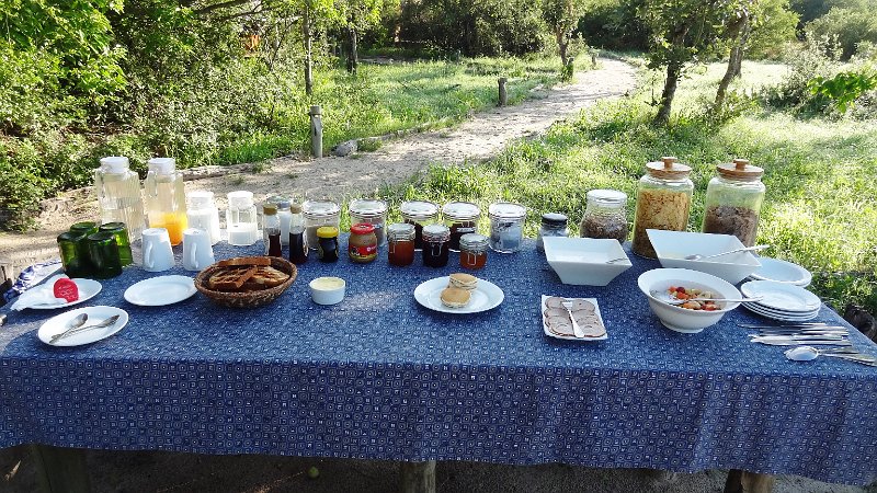 aet.jpg - Frühstück - Nur für uns