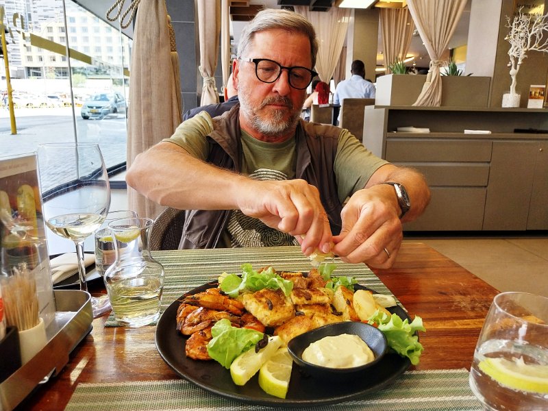 apa.jpg - Abschiedsessen in Windhoek in "Pantry at Avani"