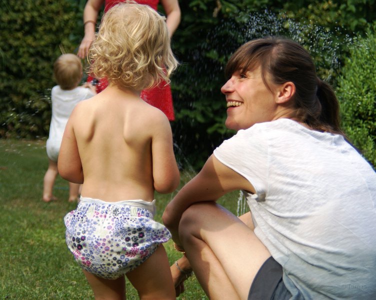 DSC07685.JPG - Smilla von hinten und Paula von der Seite