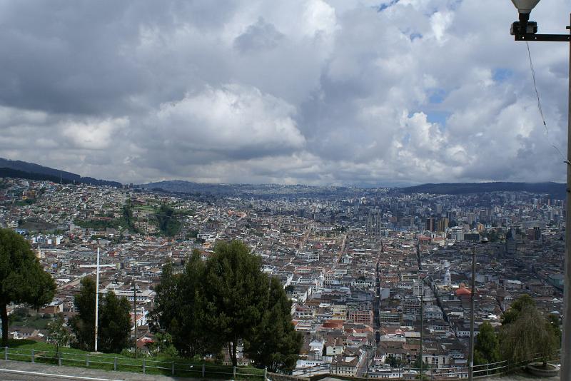 DSC01686.JPG - Quito: Blick auf die Stadt