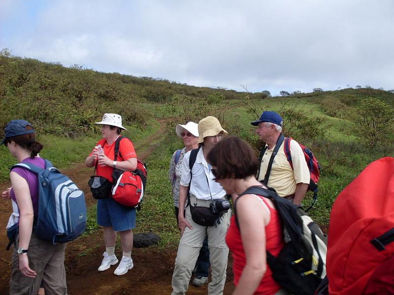 SDC10328.JPG - Wanderung an den Kraterrand