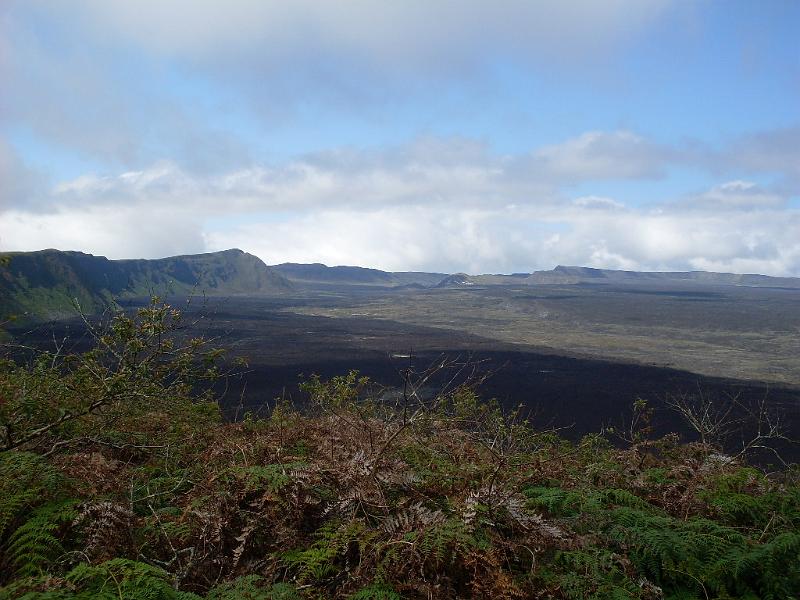 SDC10347.JPG - Sierra Negra Krater, 11km Durchmesser