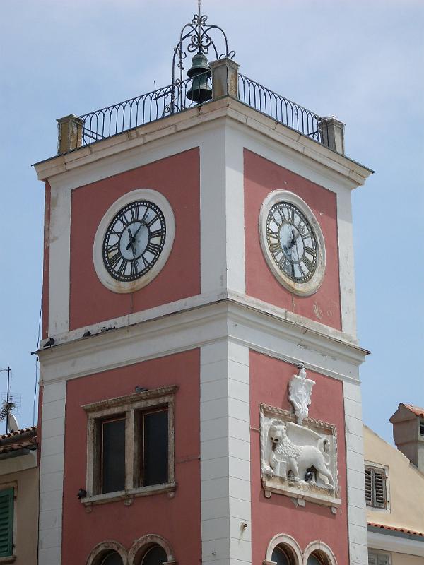 SDC11321.JPG - Venezianischer Löwe am Turm