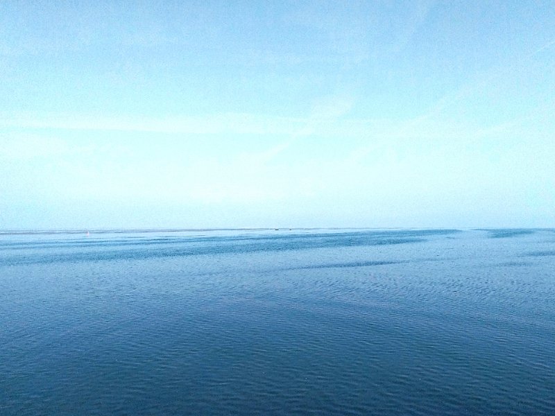 20230910_135903.jpg - Das Meer war SEHR ruhig!