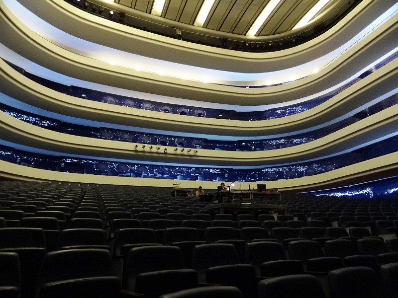 DSC06660.JPG - Der größte Opernsaal