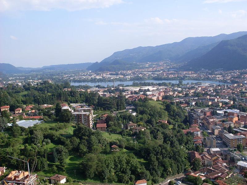 SDC11144.JPG - Blick von der Burg nach Süden